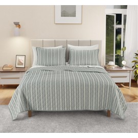 IZOD - Cotton Percale Quilt Set, 2-Piece Wrinkle Resistant Bedding, Ultra-Soft & Reversible Bedspread (Twin, Grey Stripe)