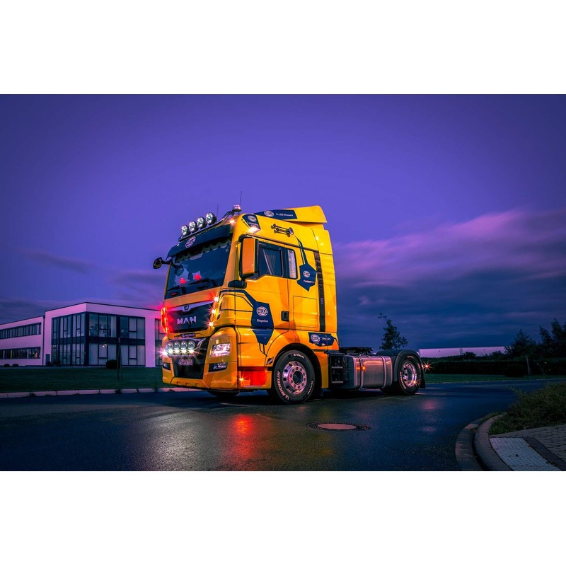 HELLA 1FB 005 860-631 Spotlight Set