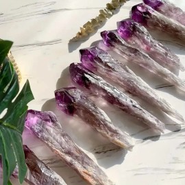Wholesale High Quality Gemstone Polished Amethyst Wand Fused Quartz Crystal for Meditation Home DecorColor: Amethyst Wand, Size: 600-700g