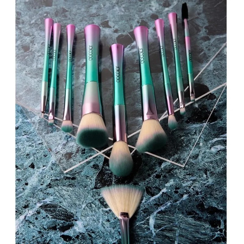 Docolor 21 Sombras Fantasy Rosa + 11 Brochas Fantasy Ii