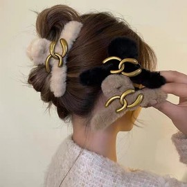 Feminine Autumn Winter Velvet Hair Claw Clip for Ponytails and Half-Up Styles - Fluffy Shark Clip Free Size/Khaki Double Minimal Grip 20ea