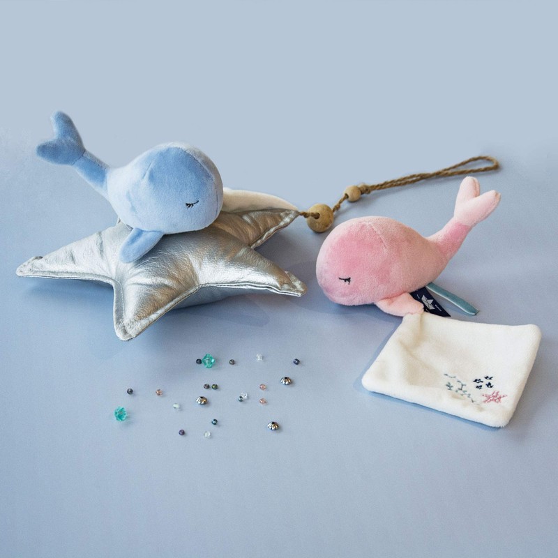 Doudou et Compagnie Plush Whale with Cuddly Toy - 15cm