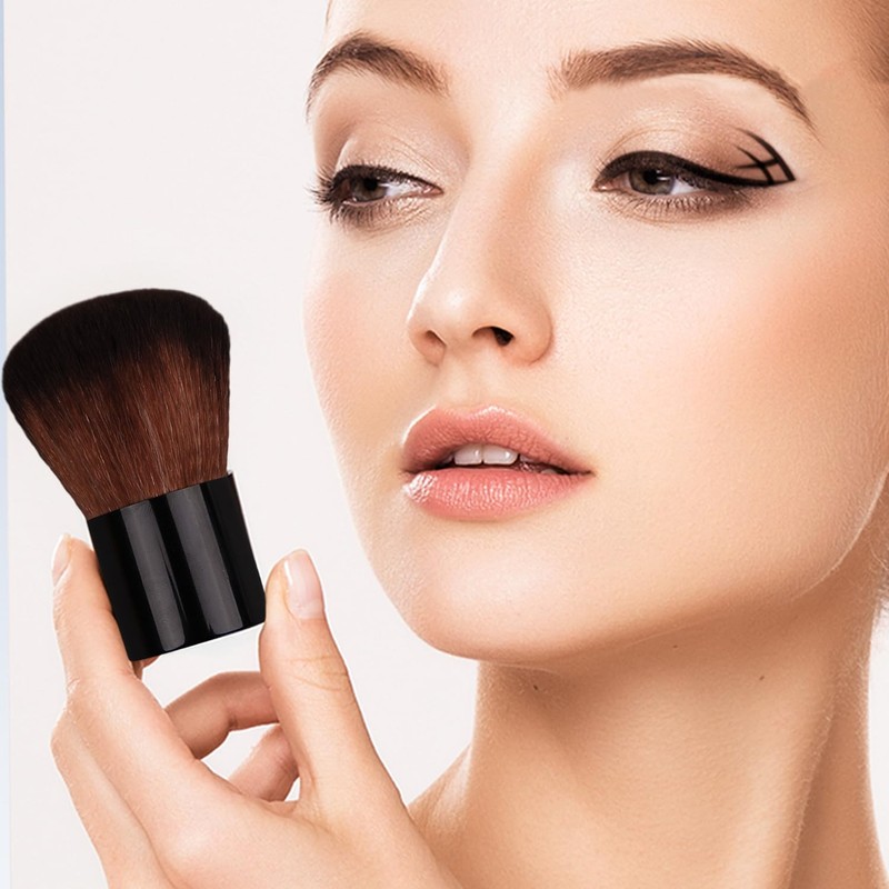 1 Mushroom Shaped Brush with 1 Storage Bag, Black Foundation