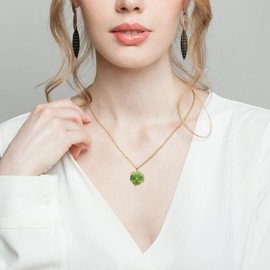 Four Leaf Clover Necklace for Women Gold Necklace Rotatable Lucky Clover Necklace Pendant Necklace Jade Necklaces for Women