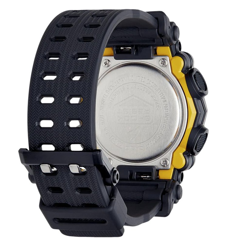 Casio Men Analogue-Digital Quartz Watch with Plastic Strap GA-900-1AER