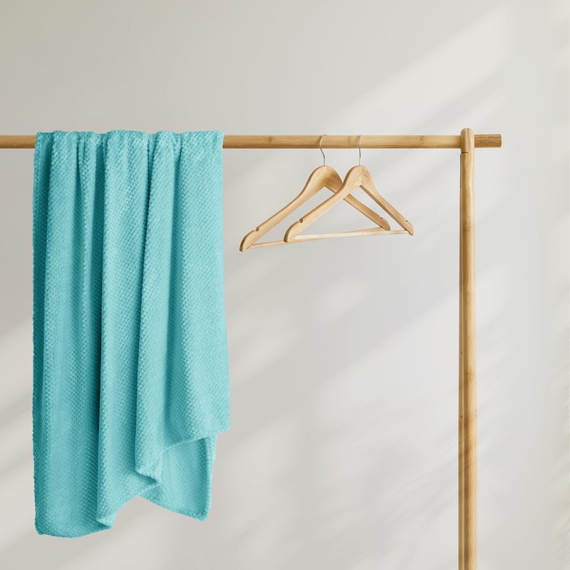 DecoKing Henry Cuddly Blanket, Soft, Fleece Microfibre Bedspread in Scandinavian