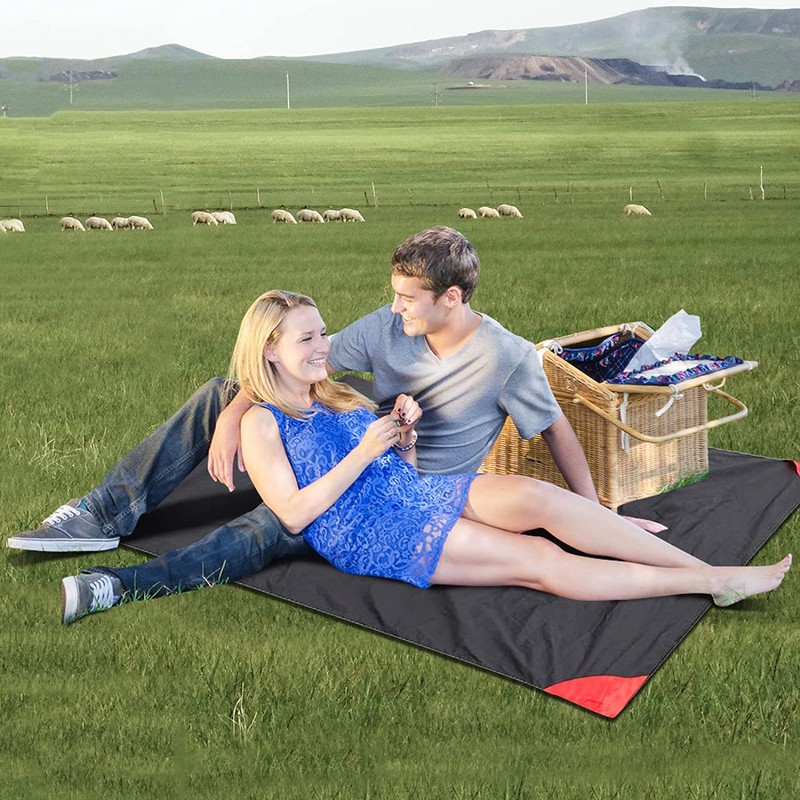 BeiLan Mini Pocket Picnic Blanket Durable Lightweight Waterproof Sand Proof