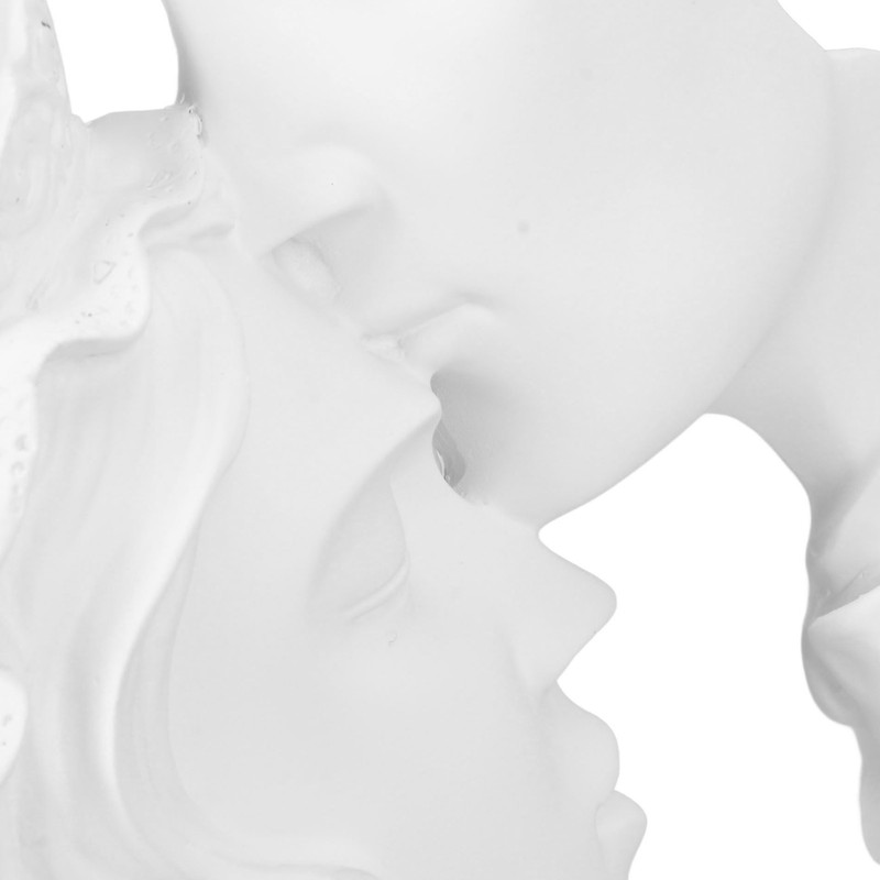 Kissing Lover Statues Resin Modern Romantic Ornament Figurine Couple Art
