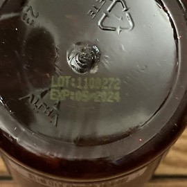 Vthrive Premium Wild Alaskan Fish Oil with Vitamin D3 - 1,100 MG EPA/DHA (60 Softgels)