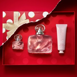 Estée Lauder Beautiful Magnolia Favorites Trio Fragrance Gift Set | 3-Piece Set with Full-Size Eau de Parfum Spray, Full-Size Hand Cream, Mini Eau de Parfum Spray