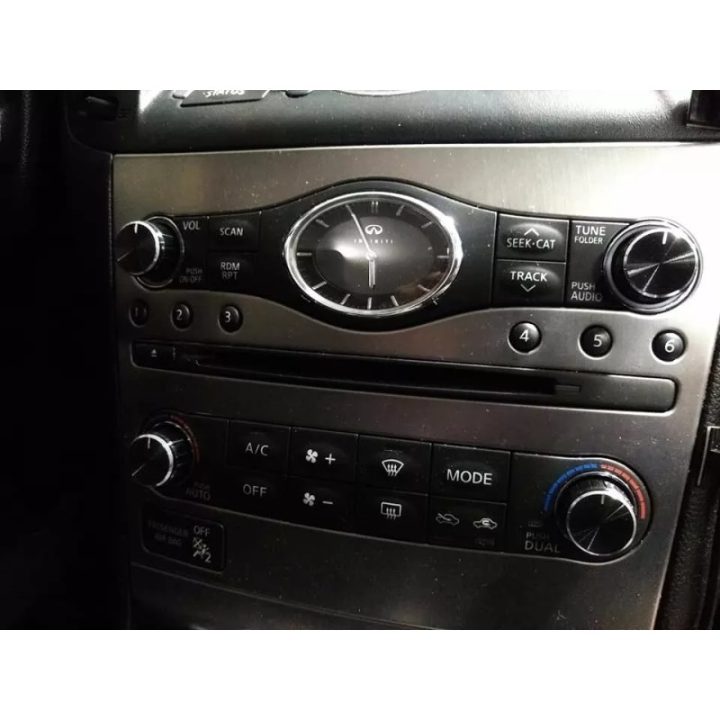 AtomBomb Black Aluminum Radio & A/C Knobs for Infiniti G37