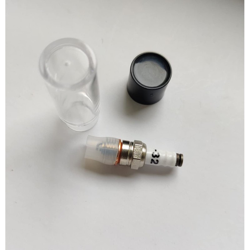 1/4-32 Spark Plug for Nitro Turned to Gasoline Engine 1pcs