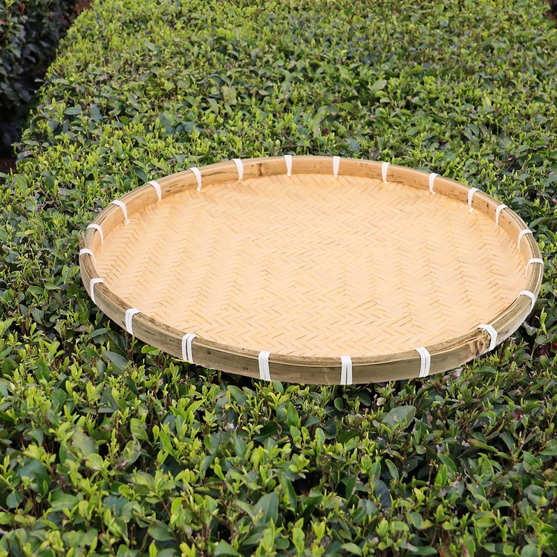 GANAZONO Bamboo Woven Tray Flat Wicker Basket Round Fruit Basket
