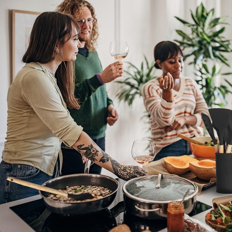 Kitchen Utensils set 12pcs Cookware gadgets with holder Silicone Wood