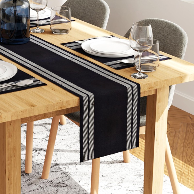 Encasa XO Table Runner and Placemats Set 6 | Fine