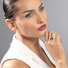 PEORA London Blue Topaz Heart Soulmate Ring 925 Sterling Silver, Natural Gemstone, 1.25 Carats Heart Shape 7mm, Size 8, December Birthstone Ring, Promise, Engagement, Wedding Ring, w/Jewelry Box