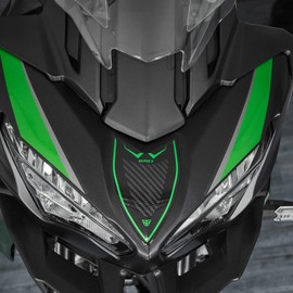 Resin Bike Motorbike 3D Stickers Compatible with Kawasaki Versys 650 2022-2024 Green. Windshield Protection from Impact and Scratches. Sticker 3D Resin Gadget Moto