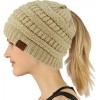 KARI HERNANDEZ Gorro Cc Chongo Mujer Coleta Frio Beige Tejido