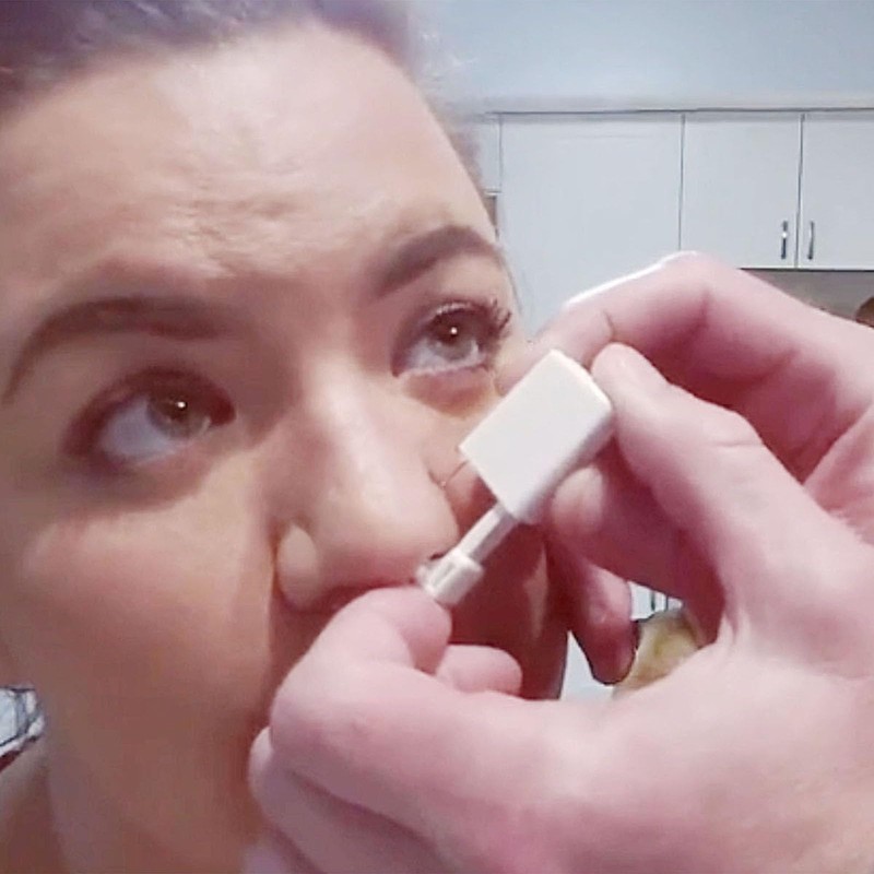 Nose Piercing Kit, SLVIEKAE Self Nose Piercing Gun Nose Piercing
