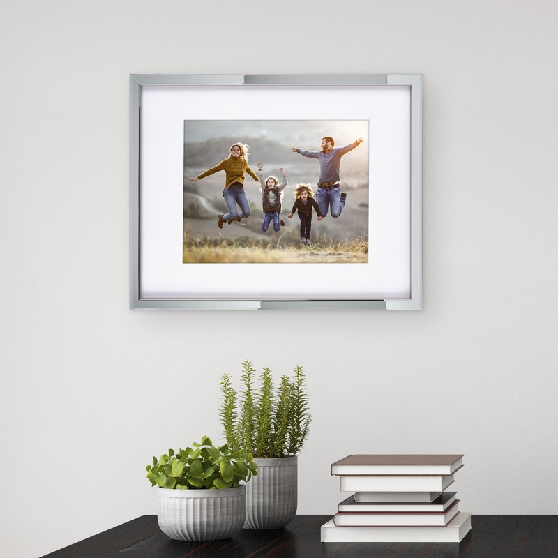 Mikasa Mirror Front with Walnut Sides Portrait Gallery Frame, Displays