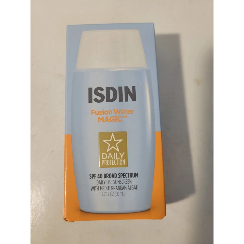 Isdin Fusion Water MAGIC, Ultralight Broad Spectrum SPF 40 Sunscreen