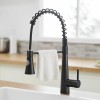 Modern Single Handle Kitchen Sink Faucet with Pull Out Sprayer