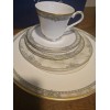 Royal Doulton Isabella 5 Piece Place Setting With Box