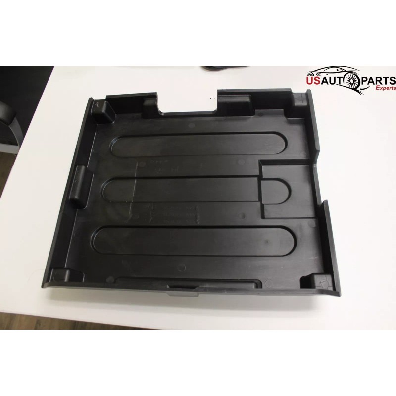 Isuzu Genuine Isuzu Battery Cover For NPR NPR-HD NQR NRR