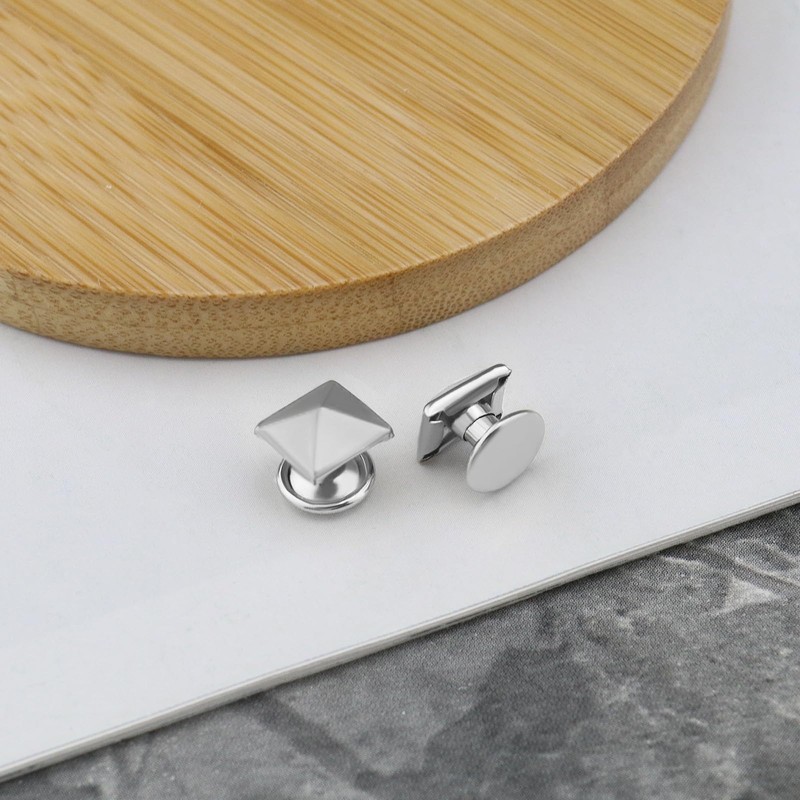 Micro Traders 200pcs Pyramid Rivets Spike Square Studs Rivets Spike