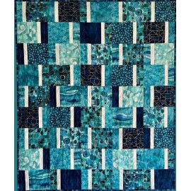 Rachelle Handmade/Villa Rosa Designs Lindina Quilt Pattern- A Fat Quarter Pattern