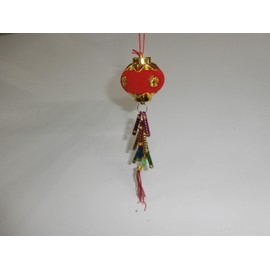 Vietnamese New Year Decorative Plastic Hanging Lantern with Firecracker 2" Size (lồng đèn treo tết)