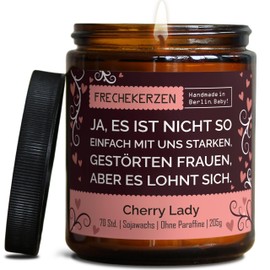 Lustige Duftkerze mit Spruch für Partner | Handgemacht aus Sojawachs | In Geschenkbox | Nachhaltiges Valentinsgeschenk | Ehe Mann, Freund, Frau, Freundin, Verlobte, Jahrestag |Kirsche