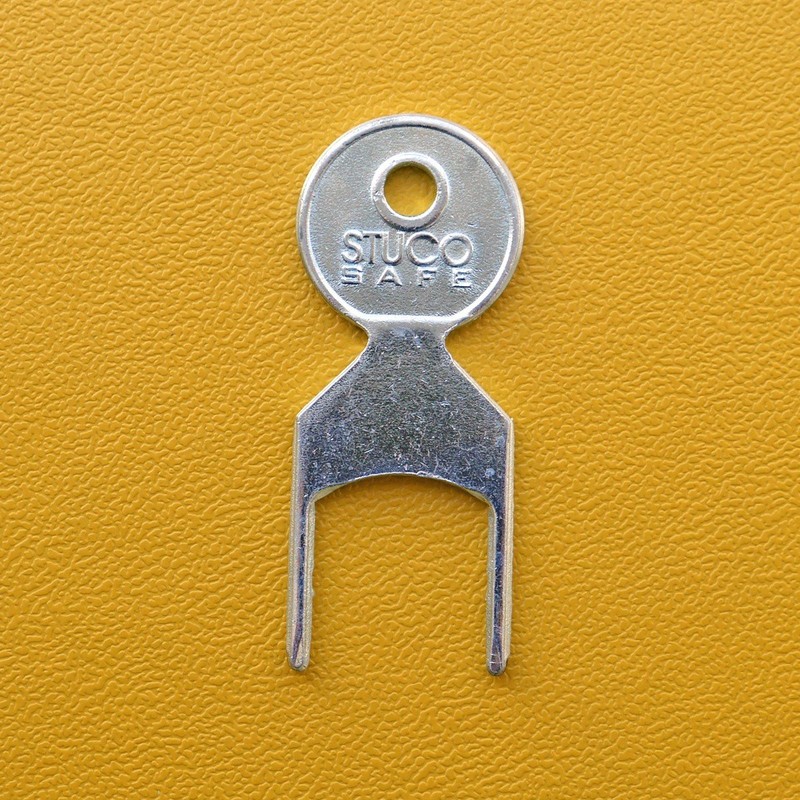 Bever Levelling Plates Spacer 24SW for Stuco Safe Window Lock