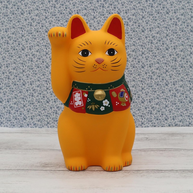 Yakushi Kiln Maneki Neko (Yellow and Large), Lucky Dzukushi (Includes