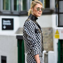 Boolavard Large Oversized Cat Eye Sunglasses Flat Mirrored Lens Metal Frame Women Fashion (Gold Frame/Gold Lense)