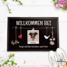 PfotenSchild Doormat with Saying "Willkommen bei " (Welcome to German Language) with Desired Photos and Name of Pets - Gift Idea for Pet Owners - One Animal - 60 x 40 cm