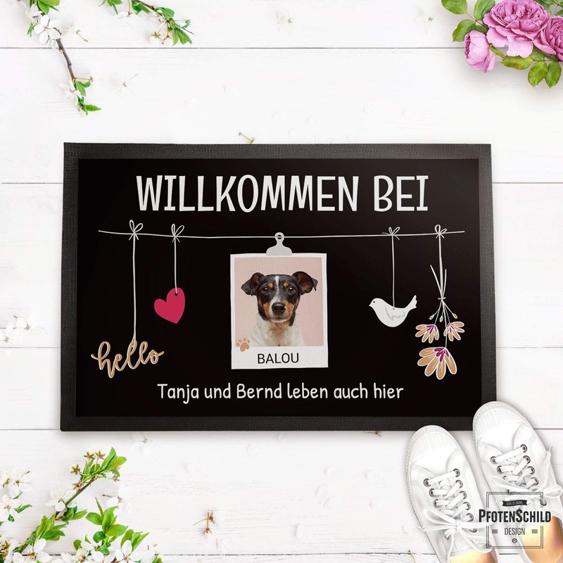 PfotenSchild Doormat with Saying "Willkommen bei " (Welcome to German