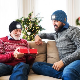 Etsfmoa Unisex Hat with Light,Fleece Lined Beanie Warm Knit Hat,Gifts for Men Women,Rechargeable LED Cap