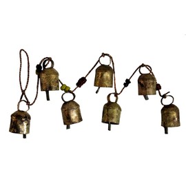 Mango Gifts Decorative String of 7 Metal Vintage Indian Wall Hanging Bells 75 cm String