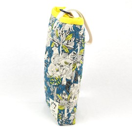 Forest Nutkin Turquoise Shoe Bag