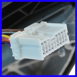 TRQ Right Mirror with Heat Power Folding Passenger Side Compatible with 2011-2013 Kia Sorento KI1321174