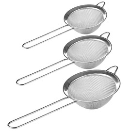 Tea Strainer - Stainless Steel Food Strainer & Sieve, Kitchen Sieve Fine Mesh, Sive Cooking, Flour Sieve for Baking - Rust Free Seive, Dishwasher Safe SIV (Large (10cm))