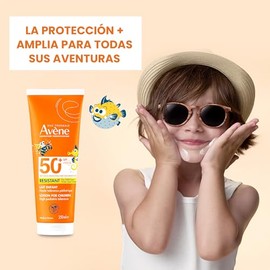 AVENE, Leche Solar Infantil FPS 50, Resistente al Agua, Sudor y Arena, Alta Tolerancia Peditrica, Con Agua Termal y Pretocoferil, 250 ml              