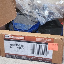 Motorcraft FORD Disc Brake Pad Set-Pads Superduty Motorcraft F269C BRSD-748 2U2Z-2V001-ZA