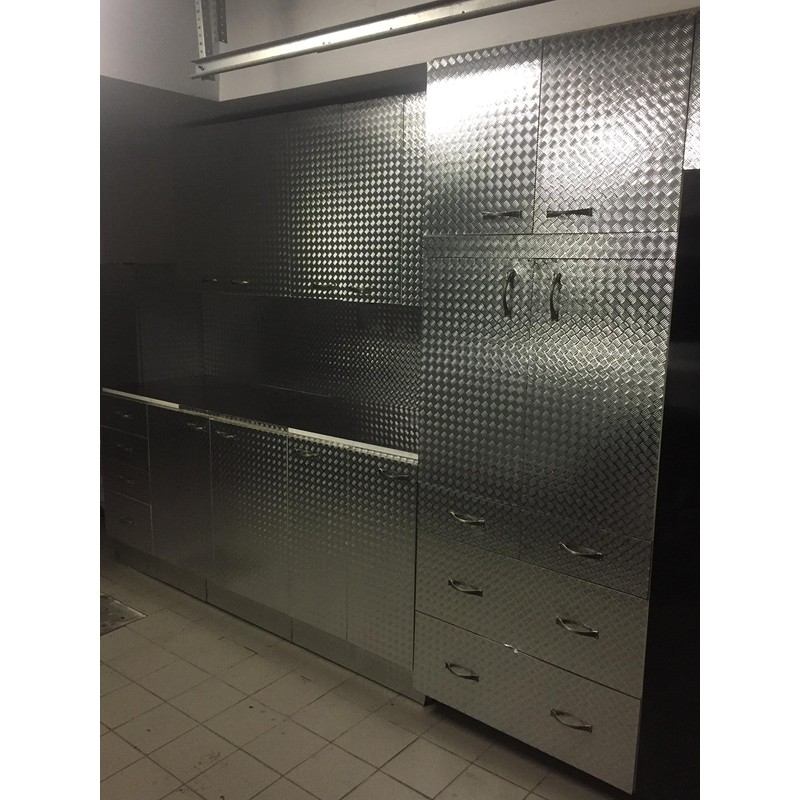 Industrial Utility Diamond Plate Metallic Chrome Finish Vinyl Wrap Sheet