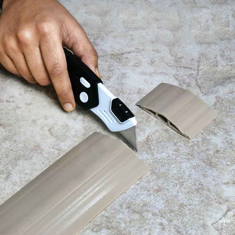 Lightweight Strong ABS Plastic Folding Utility Box Cutter (Bright Pink,