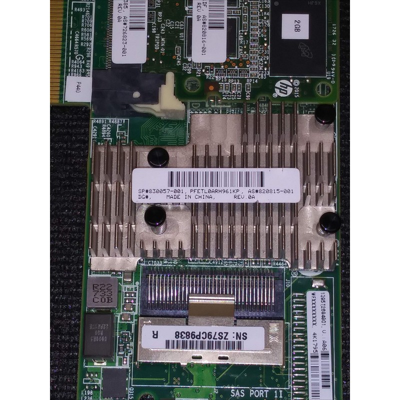 830057-001 HPE Smart Array P440/2GB FBWC 12GB 1-Port INT SAS