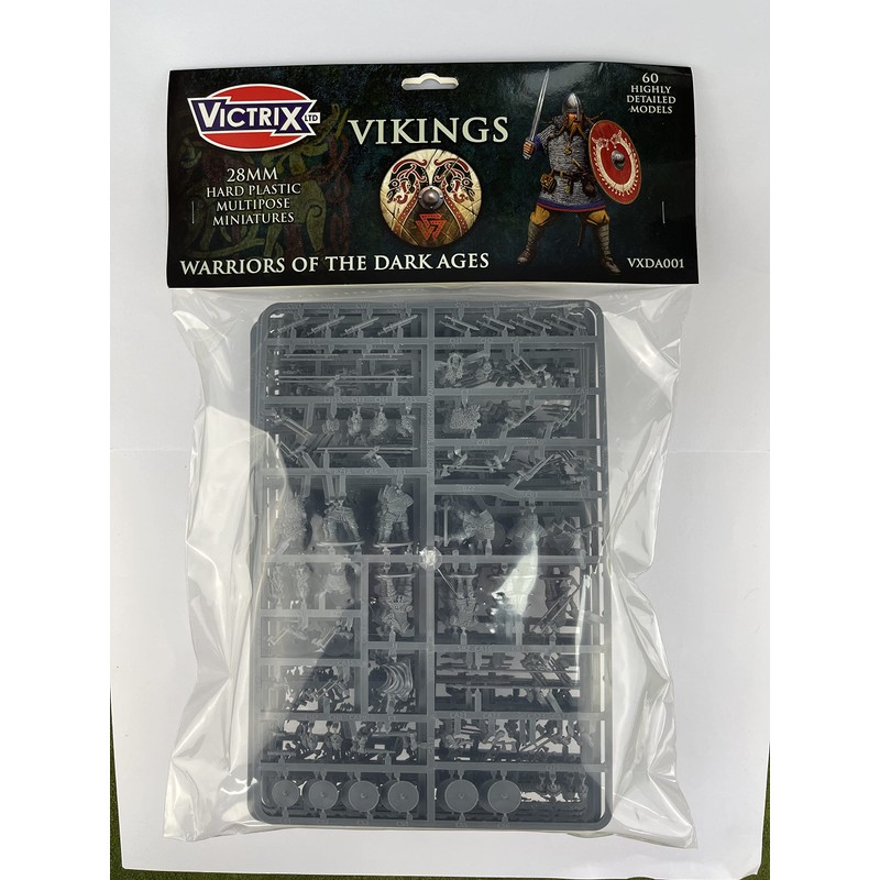 VICTRIX - Vikings - 60 Figures - 28mm Plastic Miniatures
