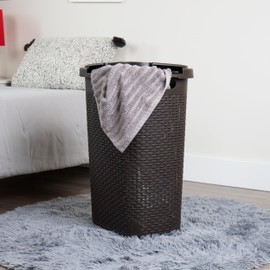 Mind Reader Slim Laundry Hamper with Lid, 60L Clothes Basket, Premium Wicker Design, Plastic, Brown