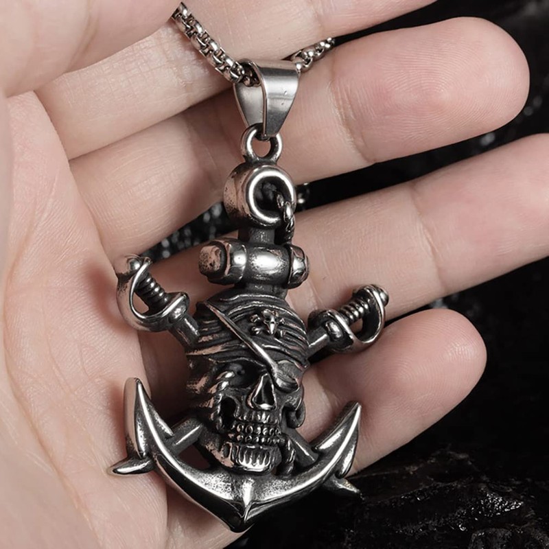 Unique (Pirate anchor) Skull alloy pendant